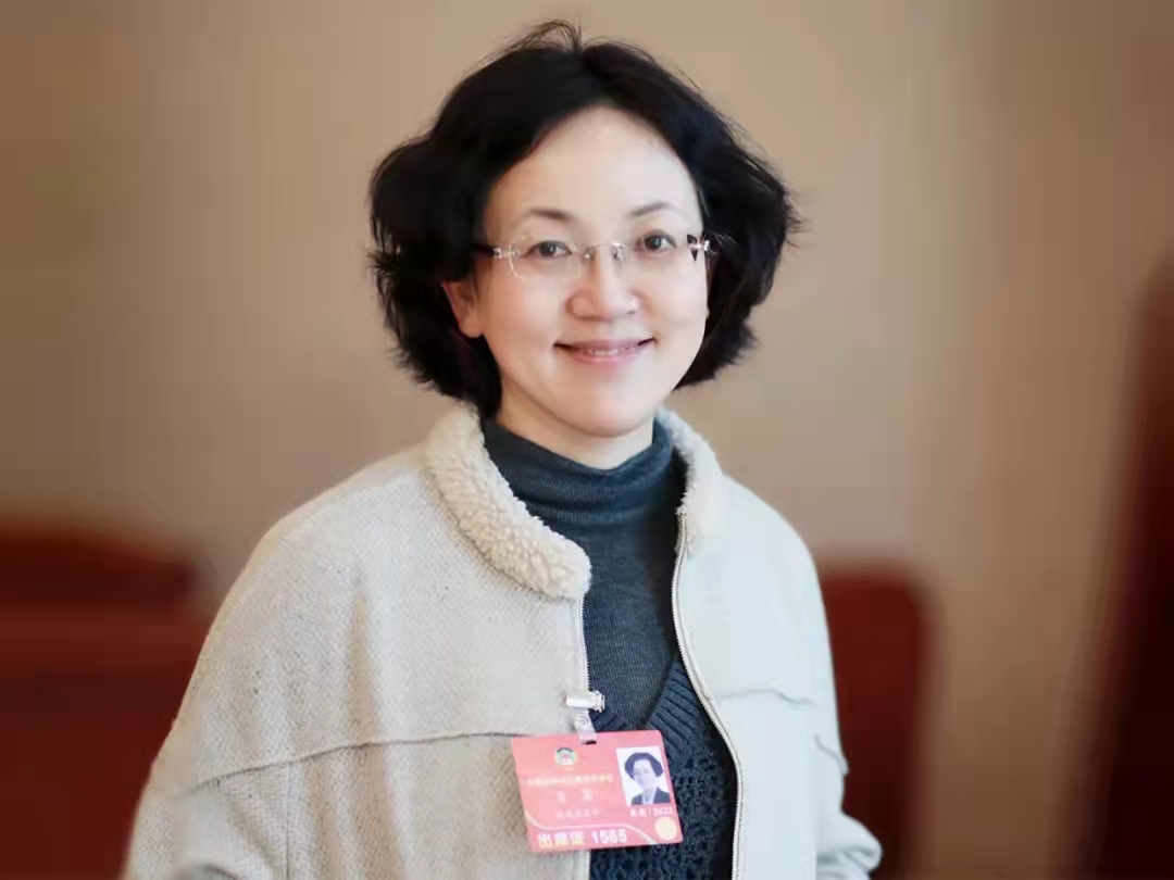 肖苒委员12022.jpg 肖苒委员12022.jpg