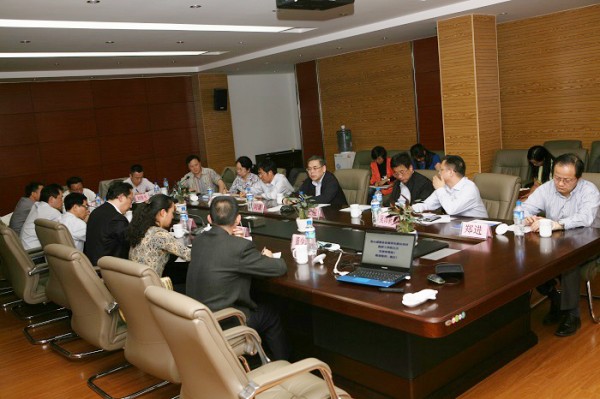 国家卫生计生委刘谦副主任赴医学生物学研究所调研1